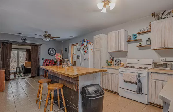 Longville, MN 56655,772 Woodduck LN NE