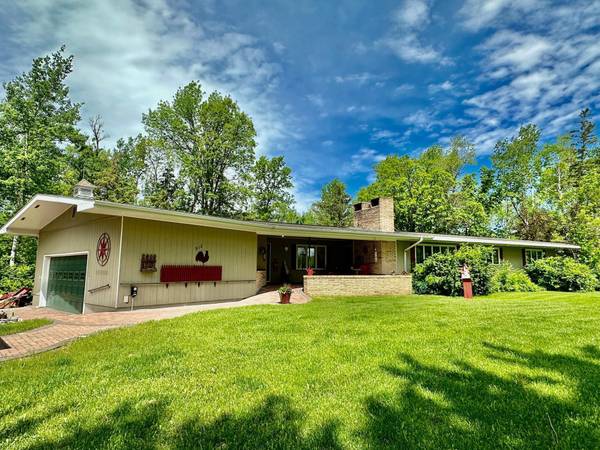 912 Central AVE W, Greenbush, MN 56726