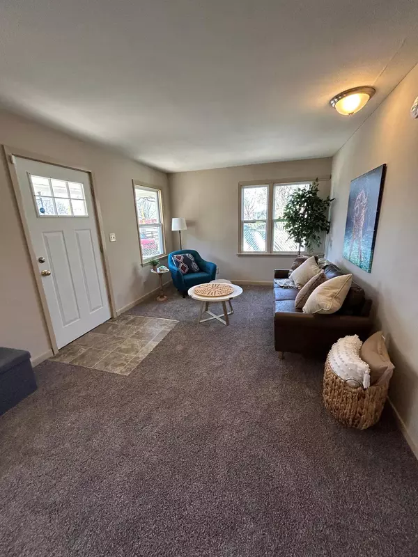 Saint Cloud, MN 56301,919 16th ST S