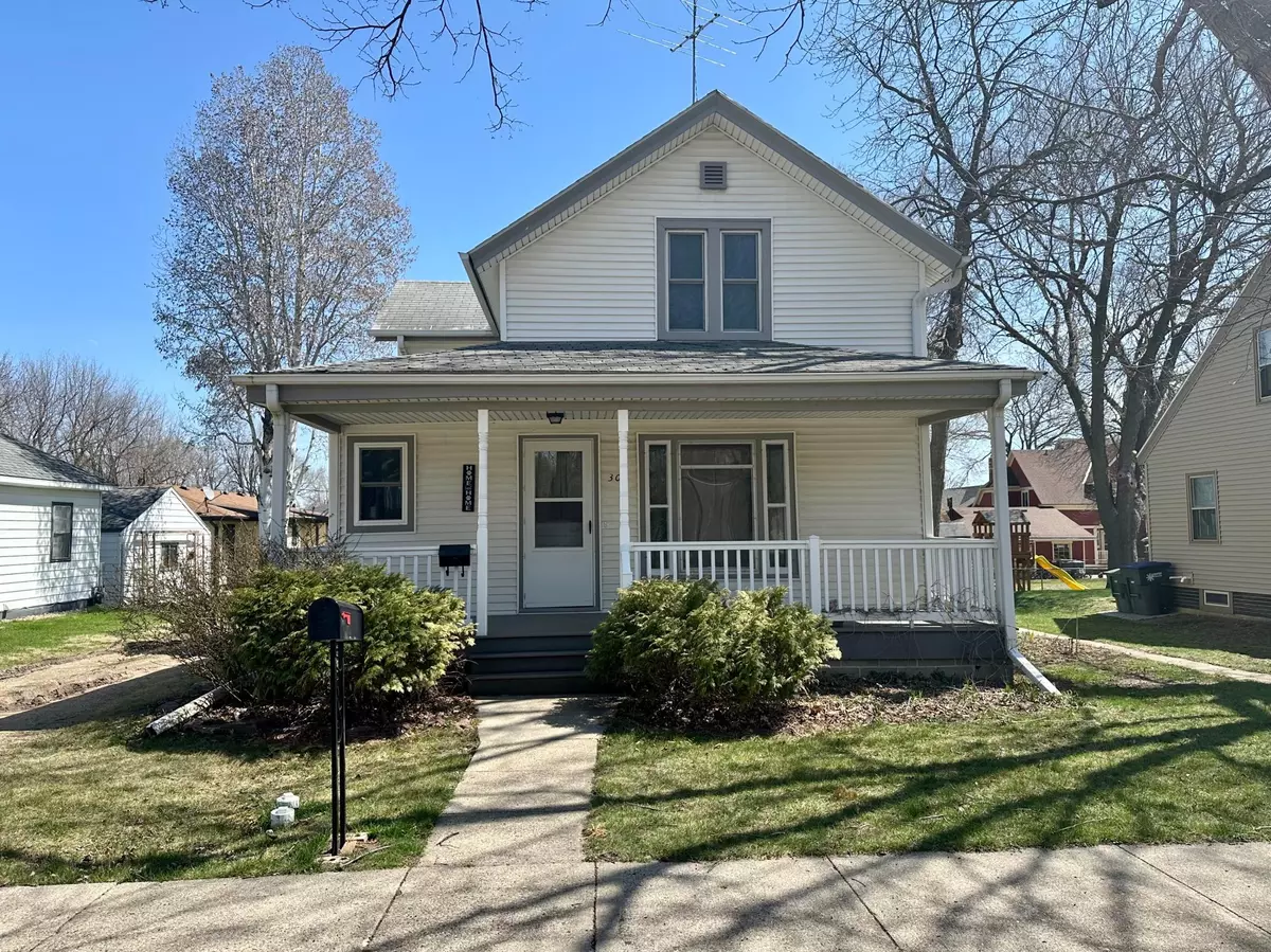 Luverne, MN 56156,306 N Estey ST