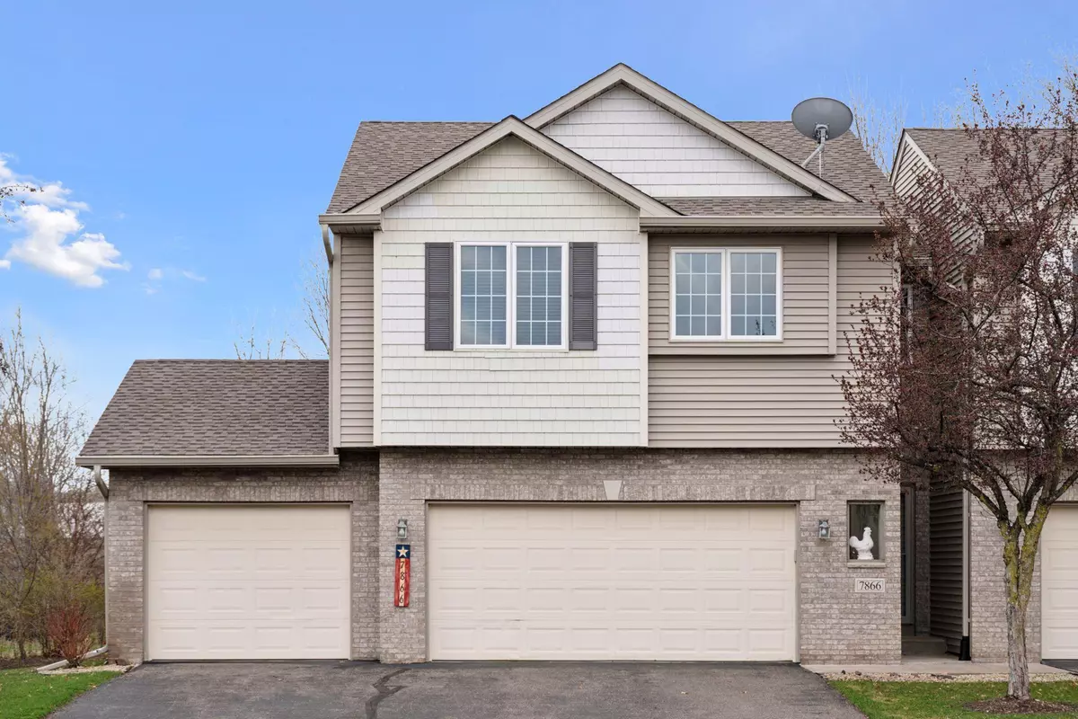 Lino Lakes, MN 55014,7866 Nancy CT