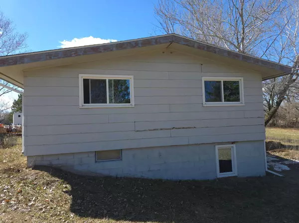 Bradford Twp, MN 55008,475 322nd LN NW