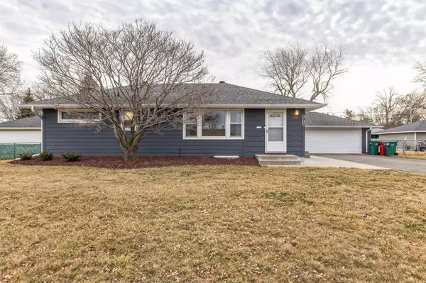 9707 Clinton AVE S, Bloomington, MN 55420