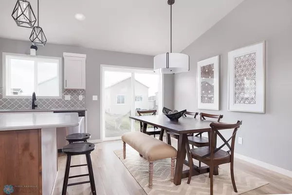 Moorhead, MN 56560,1251 46th AVE S