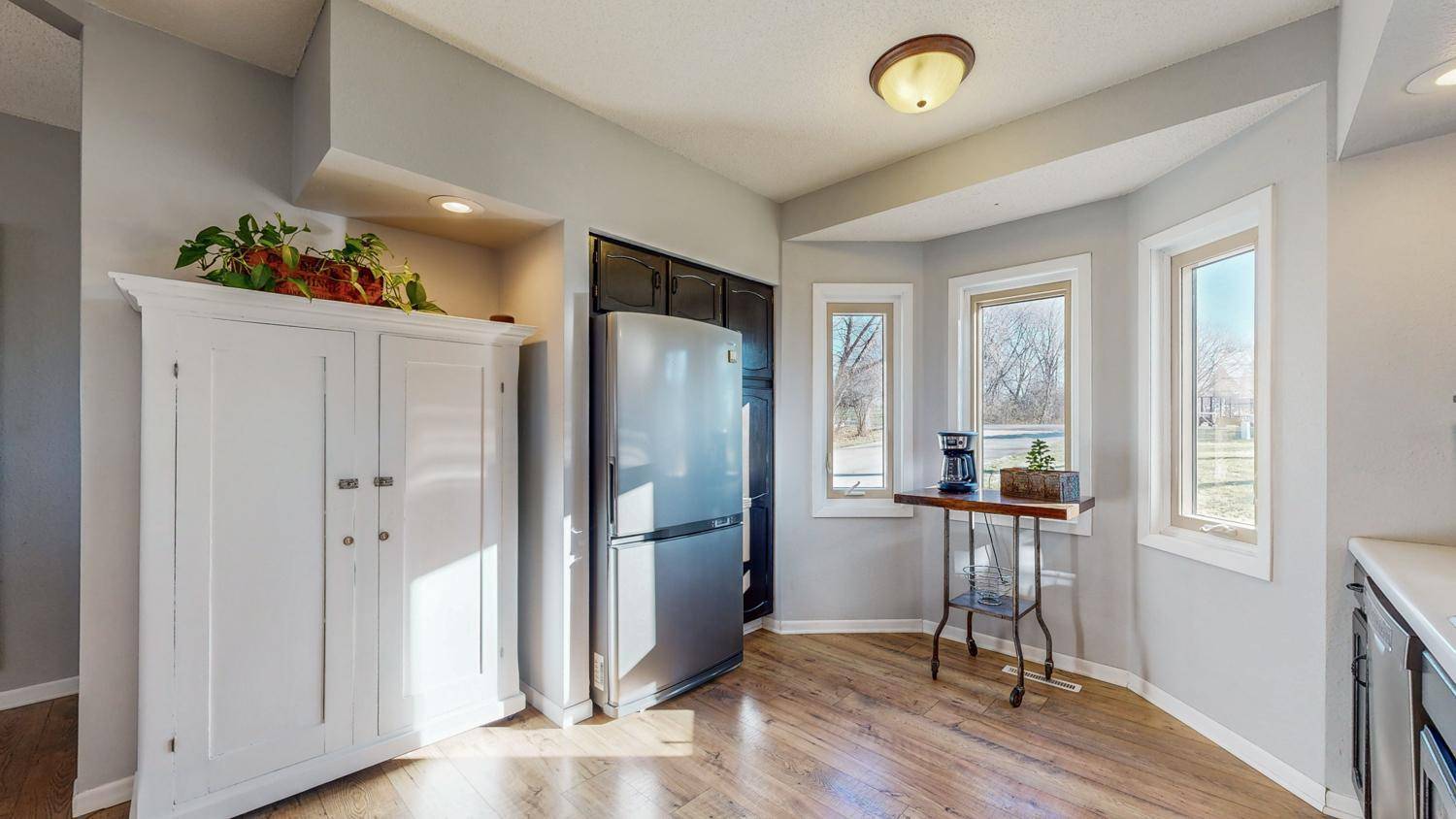 Oronoco, MN 55960,110 6th LN NE