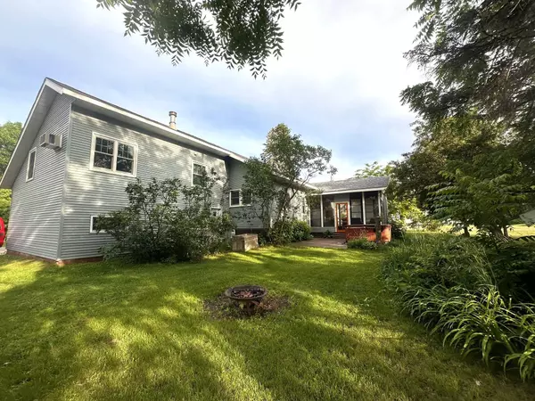 326 W Wisconsin AVE, Grantsburg, WI 54840