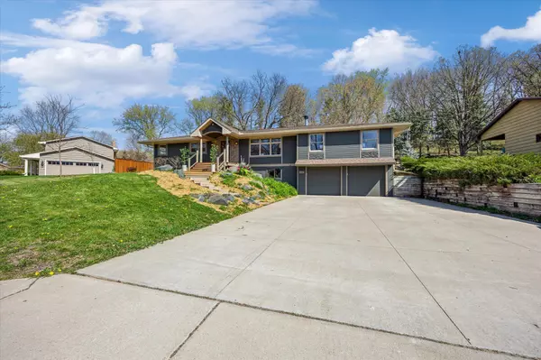 Arden Hills, MN 55112,1839 Venus AVE