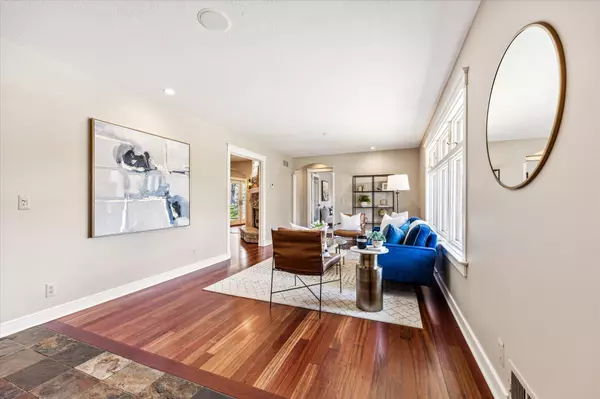 Arden Hills, MN 55112,1839 Venus AVE