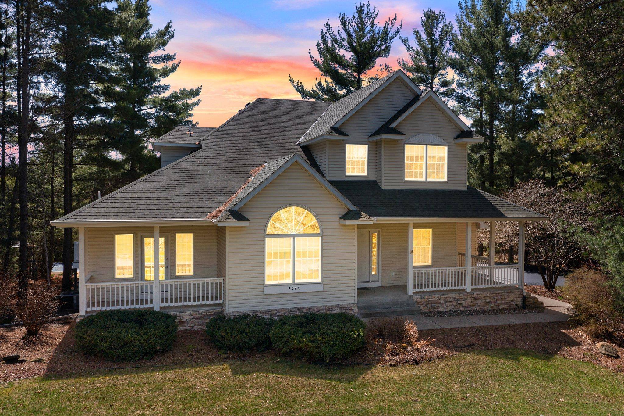 3936 161st LN NE, Ham Lake, MN 55304