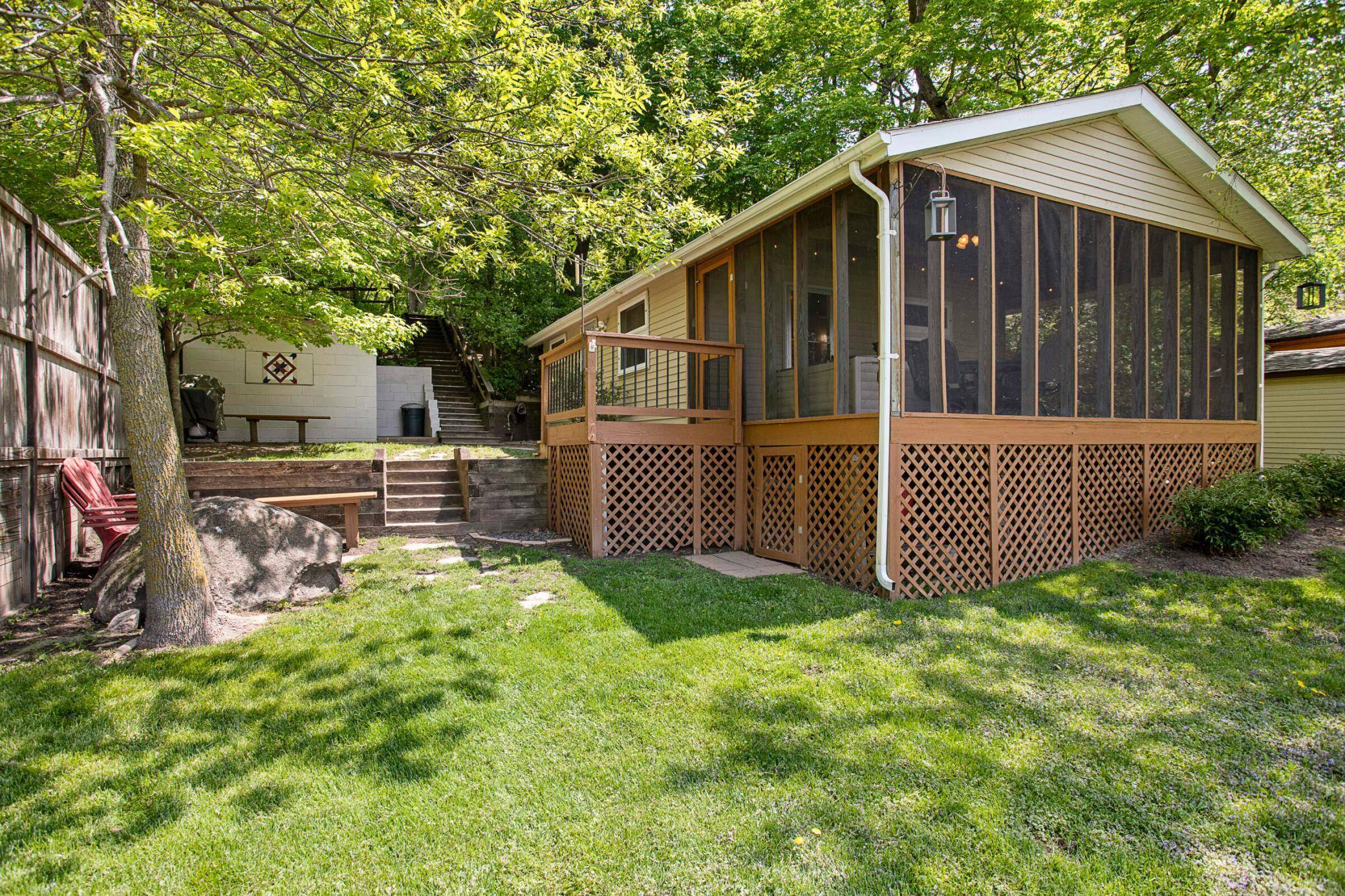 Howard Lake, MN 55349,8911 Hollister AVE SW