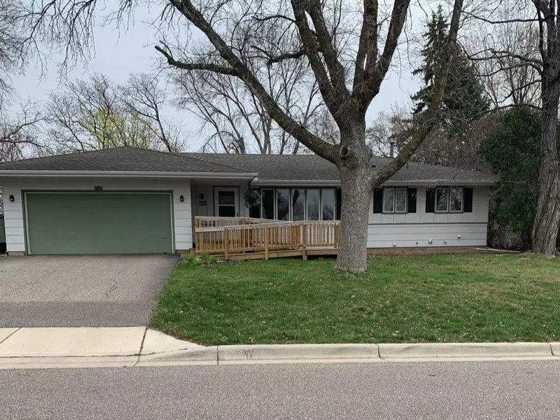 4132 Flag AVE N, New Hope, MN 55427