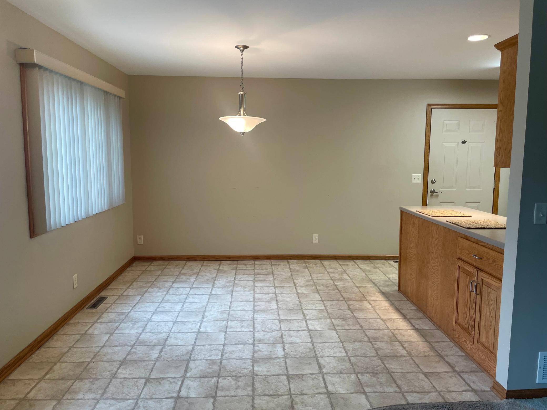 Worthington, MN 56187,934 Homewood AVE