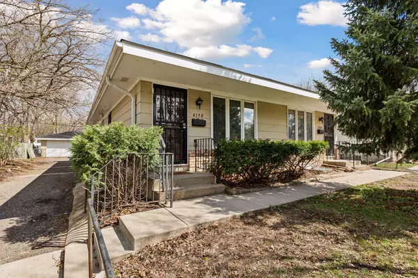 4150 Yates AVE N, Robbinsdale, MN 55422