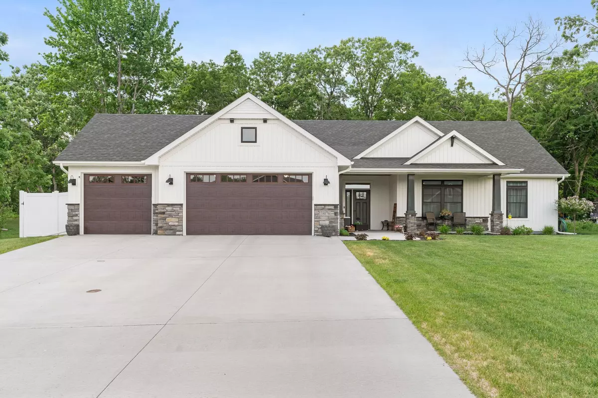 North Branch, MN 55056,38076 Golden Oaks TRL