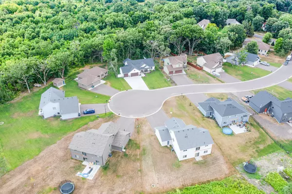 North Branch, MN 55056,38076 Golden Oaks TRL