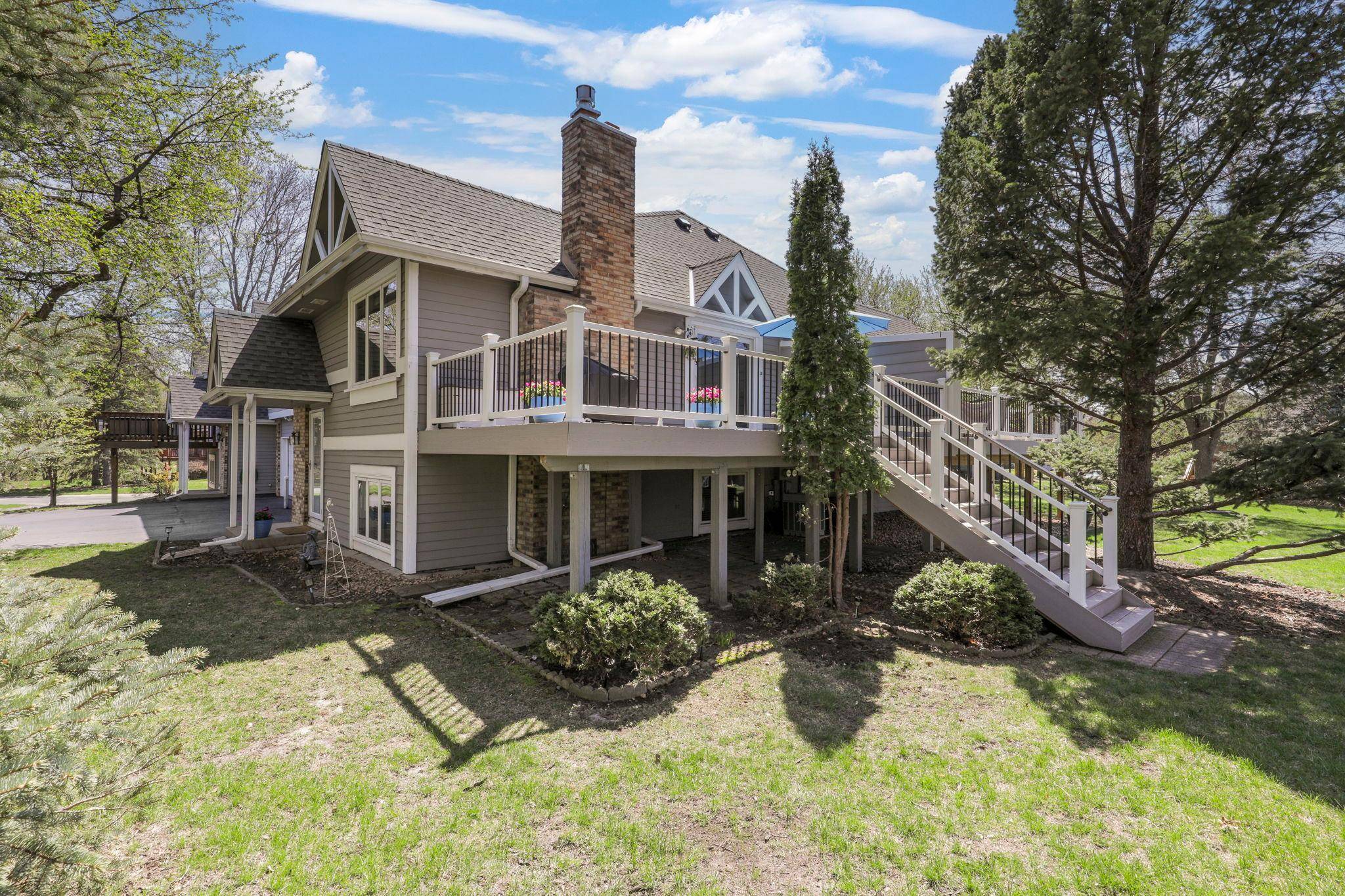 Eden Prairie, MN 55347,14236 Towers LN