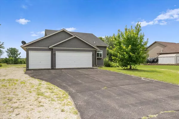 Faribault, MN 55021,4467 Roberds Lake TRL