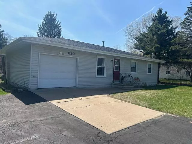 820 1st ST, Cady Twp, WI 54013