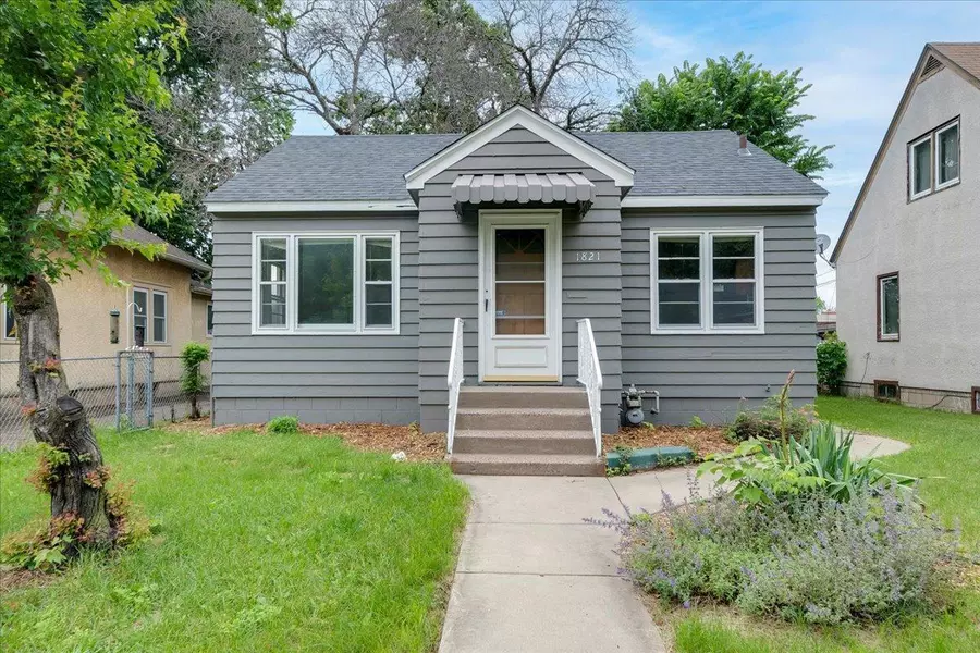 1821 Minnehaha AVE E, Saint Paul, MN 55119