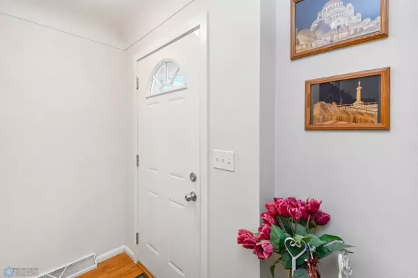 Moorhead, MN 56560,1207 10th ST N