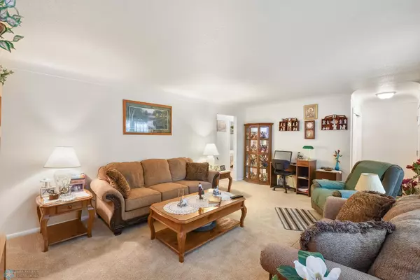 Moorhead, MN 56560,1207 10th ST N