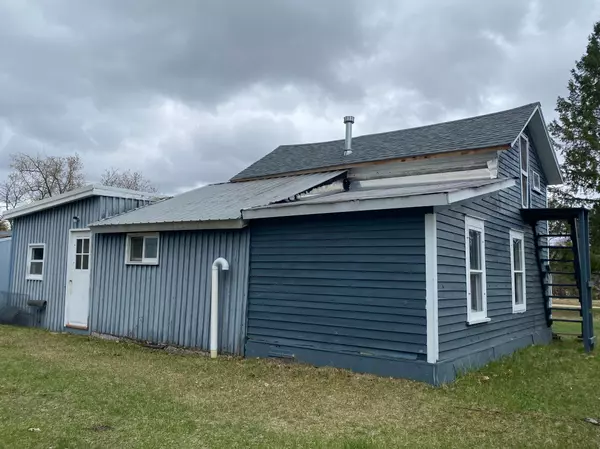 Bemidji Twp, MN 56601,306 Lake AVE NE