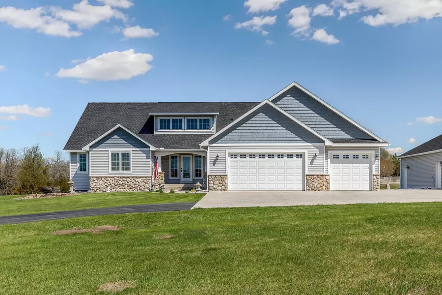 15848 233rd AVE NW, Orrock Twp, MN 55309