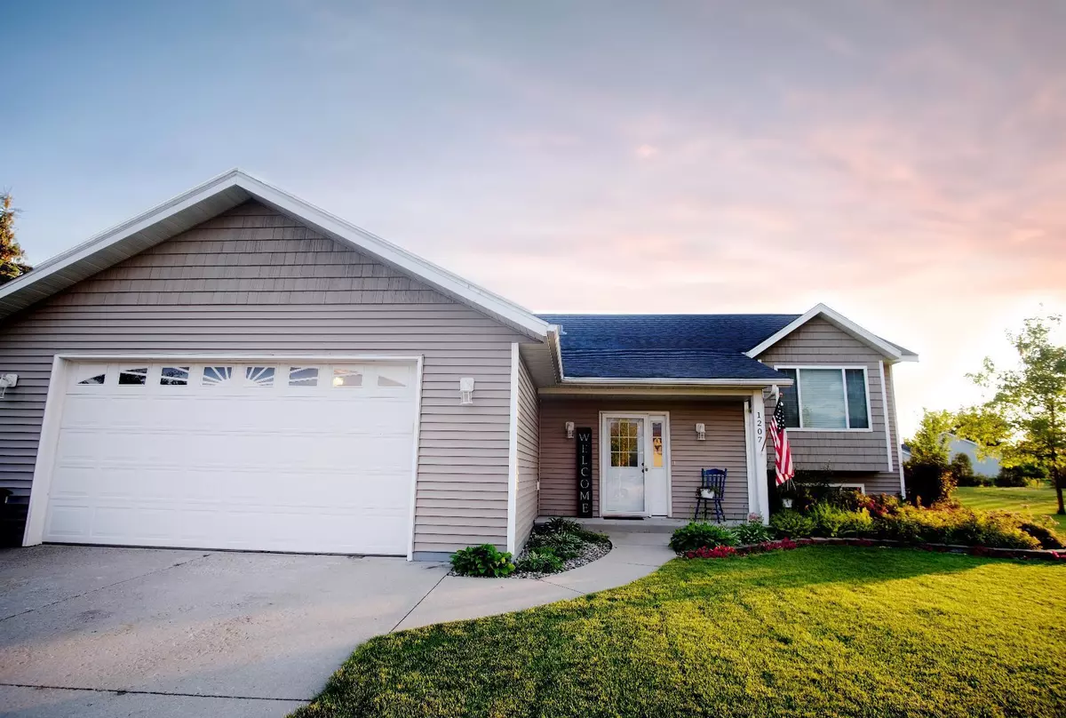 Perham, MN 56573,1207 6th AVE NW