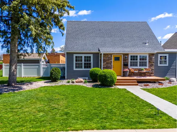 New Prague, MN 56071,111 1st AVE NW