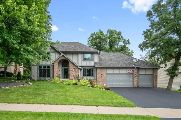 7699 138th ST W,  Apple Valley,  MN 55124