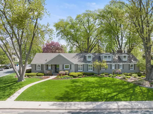 Edina, MN 55424,5601 Wooddale AVE