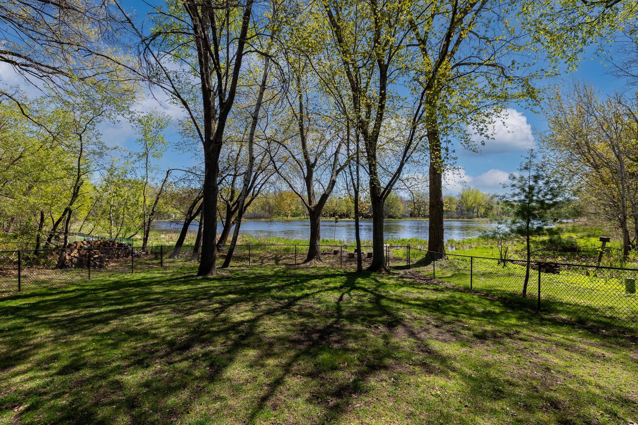 White Bear Twp, MN 55110,5290 Lakeview AVE