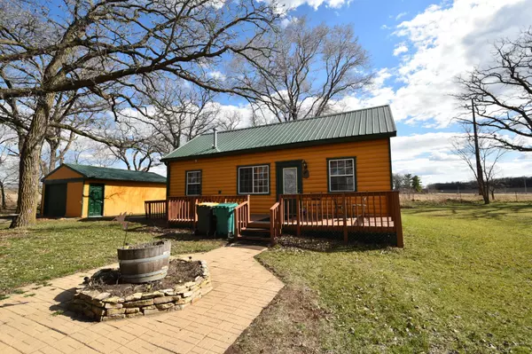 12500 110th AVE NW, Pine Island, MN 55963