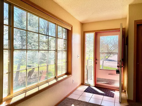 Isle, MN 56342,340 Maplewood CT ##10