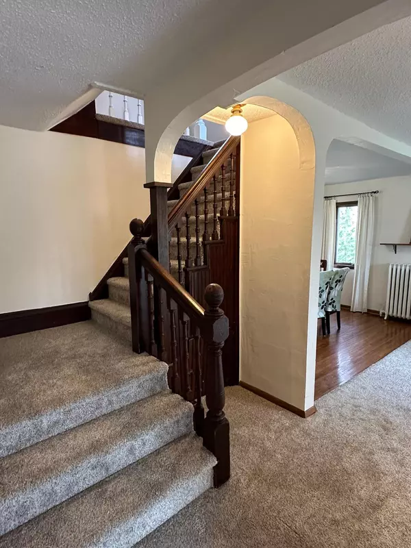 Edgerton, MN 56128,801 Mechanic ST