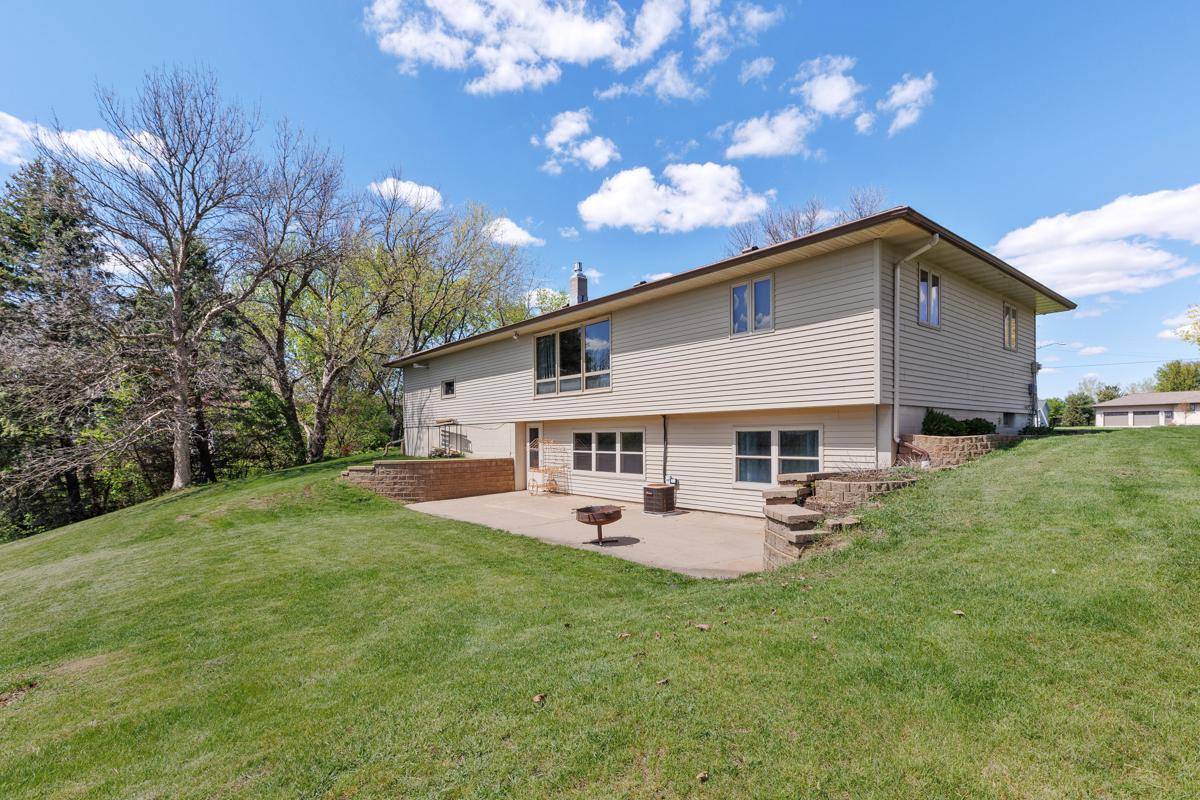 Courtland, MN 56021,309 Zimmerman RD