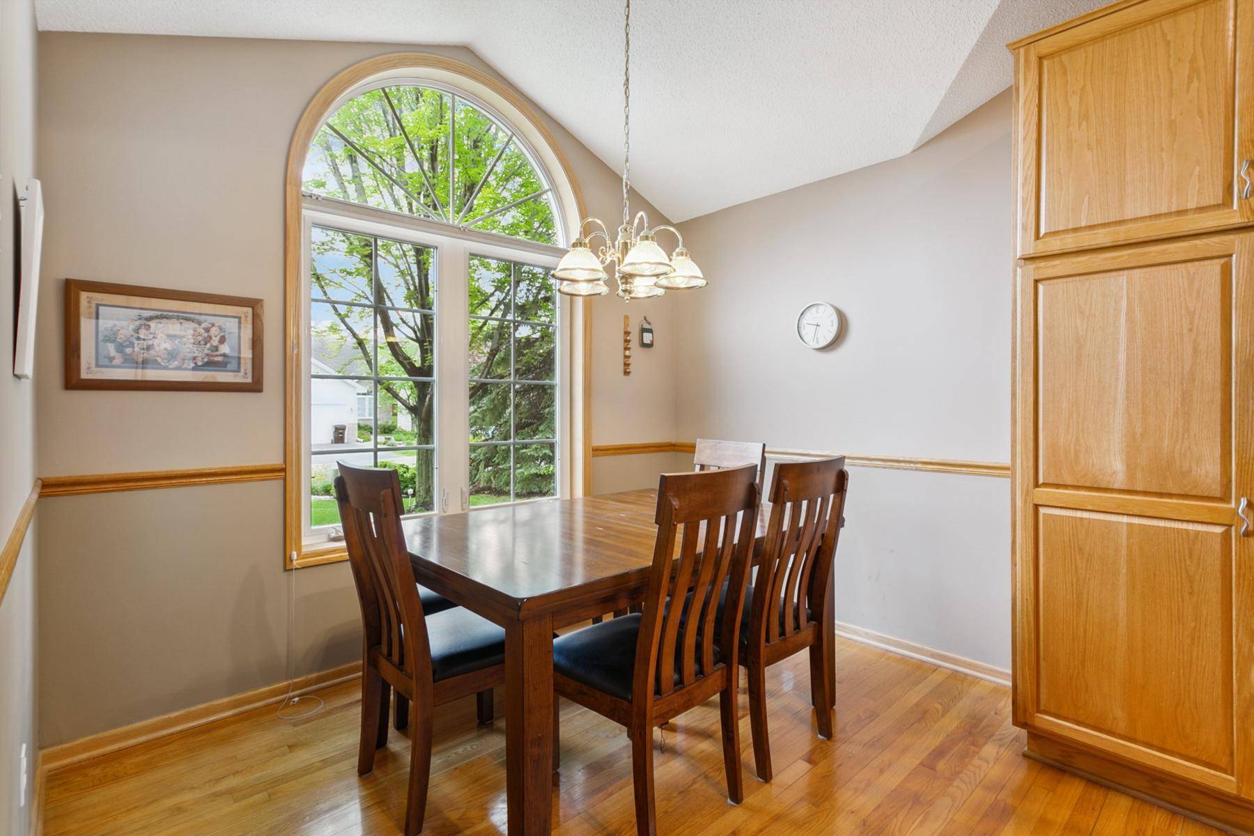 Savage, MN 55378,6648 Chadwick DR