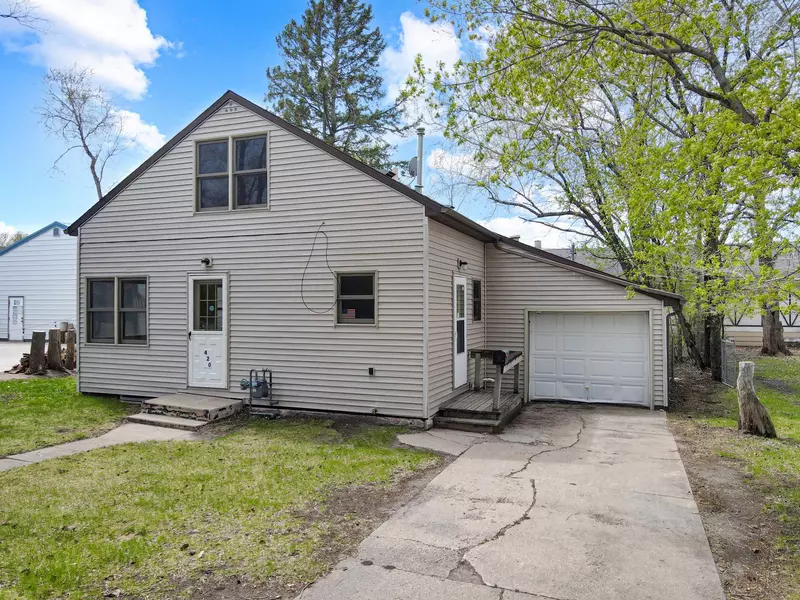 420 Jackson AVE, Crookston, MN 56716