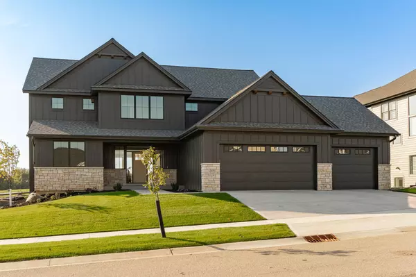 2630 Scenic Point DR SW, Rochester, MN 55902
