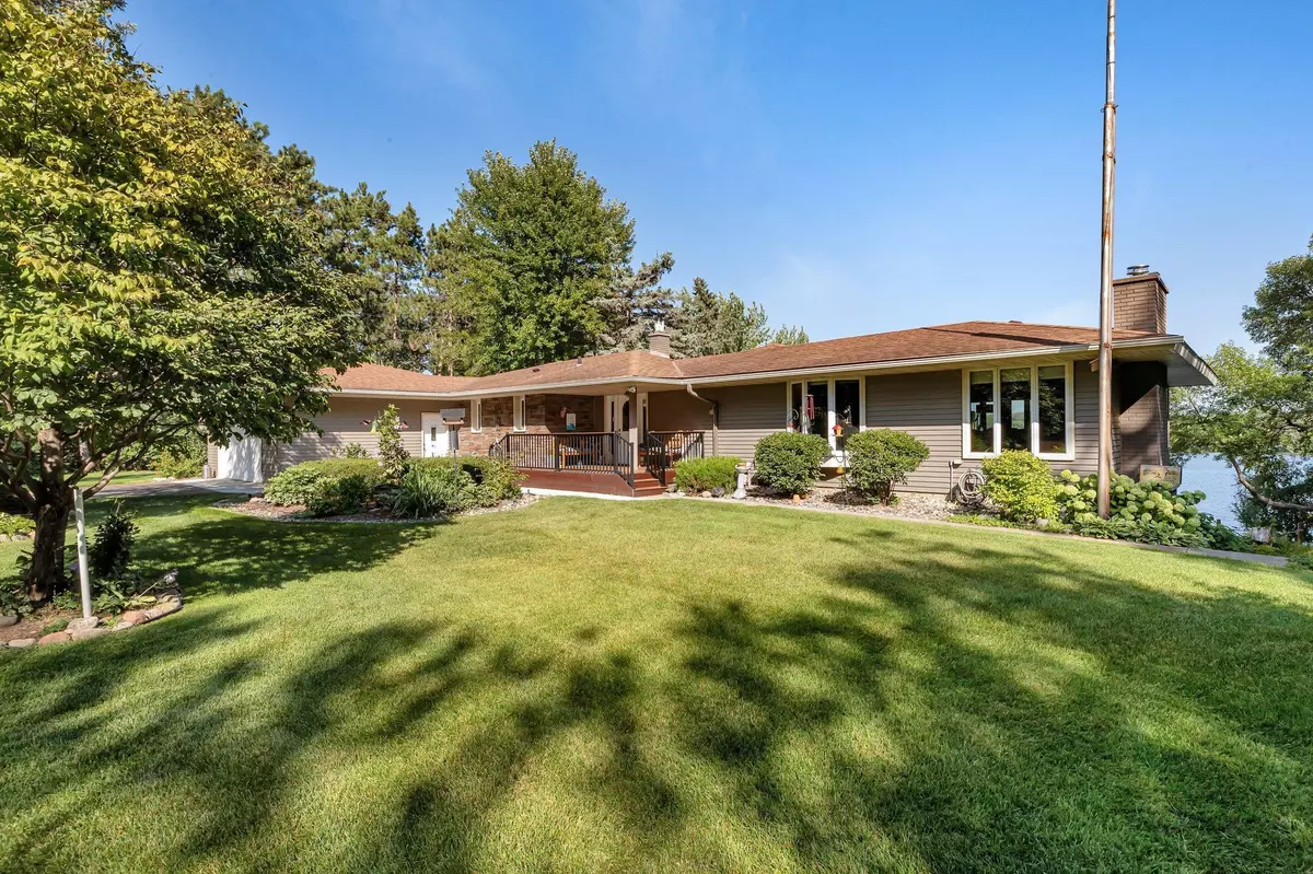 Sartell, MN 56377,3934 Riviera RD