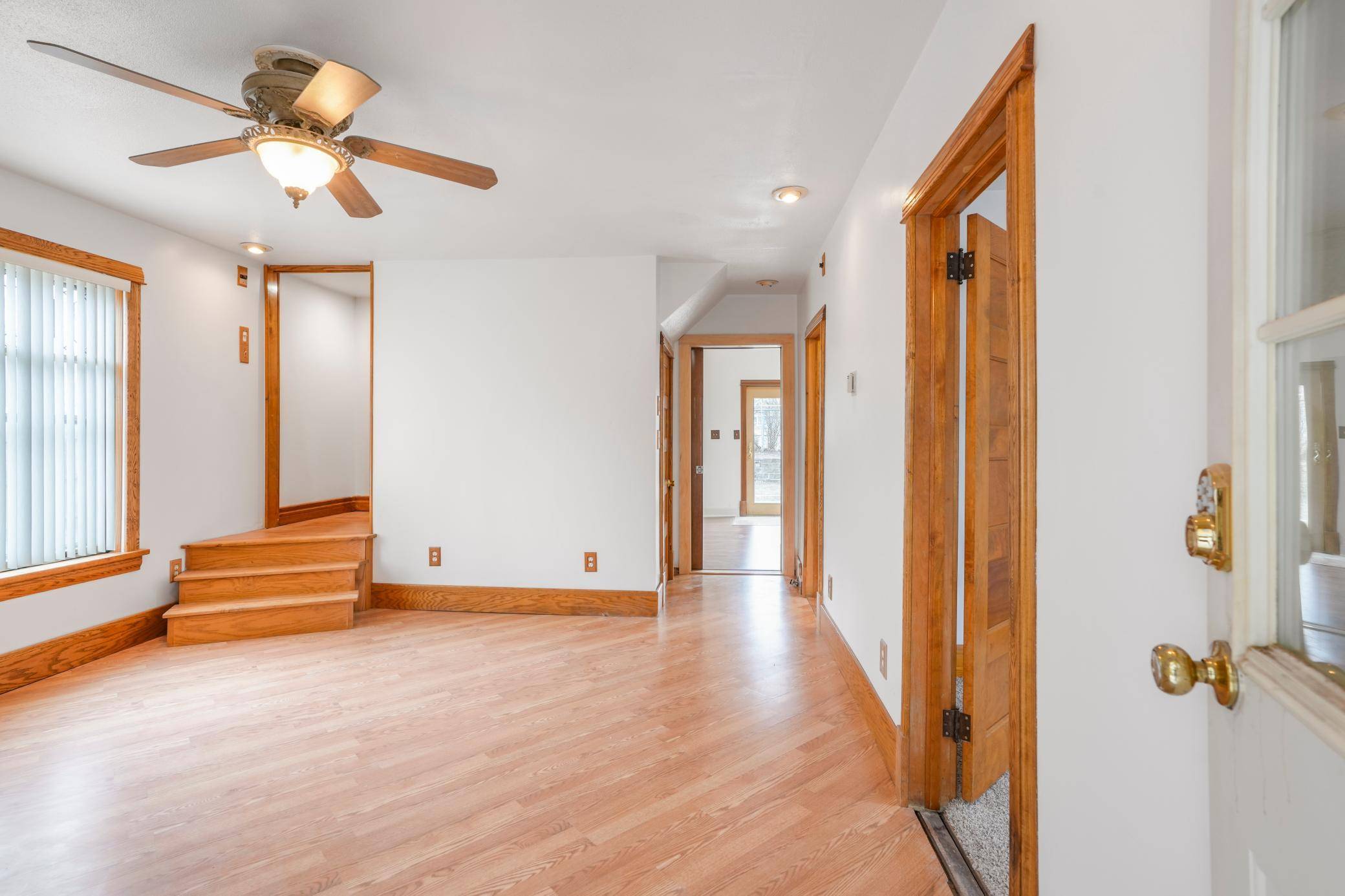 Robbinsdale, MN 55422,3913 Halifax AVE N