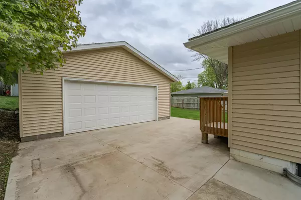 Rochester, MN 55901,2315 14th AVE NW