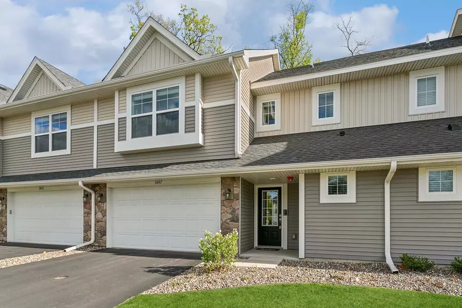 5847 Moonlight WAY NE, Prior Lake, MN 55372