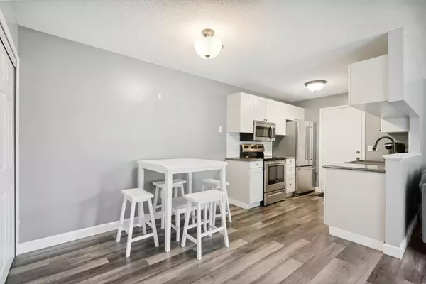 Oakdale, MN 55128,1556 Helmo AVE N