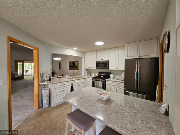 White Bear Lake, MN 55110,3625 Auger AVE
