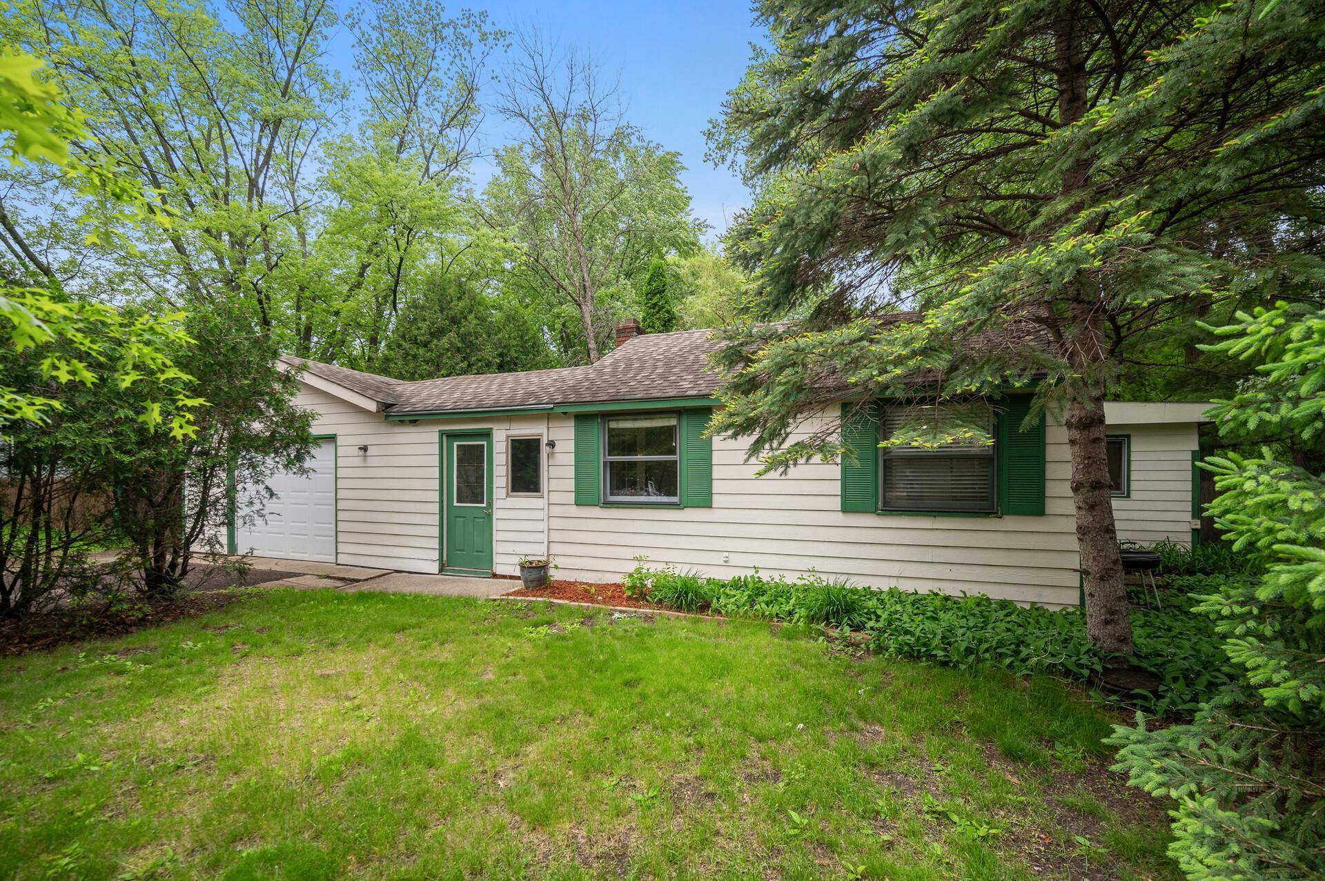 1667 County Road H2 E, White Bear Twp, MN 55110