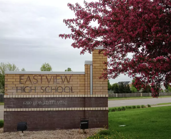 Apple Valley, MN 55124,13930 Ember CT