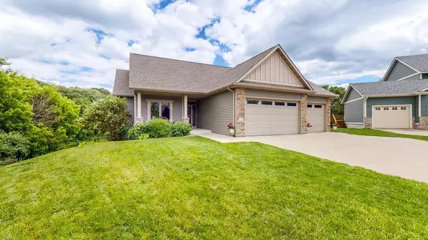 1316 Century Point LN NE, Rochester, MN 55906