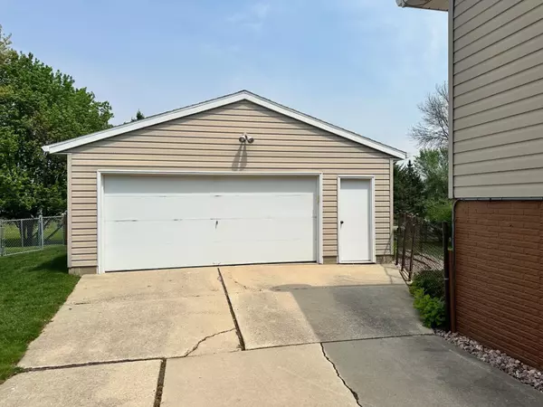 Rochester, MN 55901,4360 Cimarron CT NW