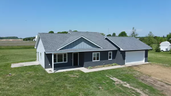 Osceola, WI 54020,207 260th ST